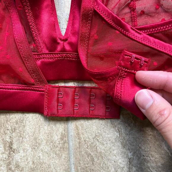 Intimissimi Bra 32B Wireless Red Polka Dot Sheer Romantic Feminine Maximalist - Picture 5 of 5